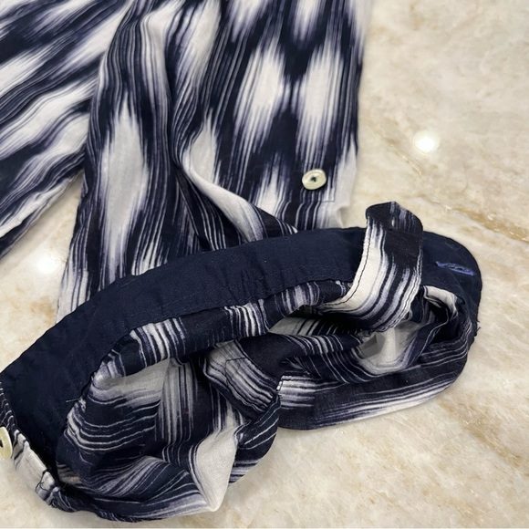 Talbots | Diamond Ikat Long Sleeve Button Down Shirt | Indigo & White | Petite M - Picture 10 of 11
